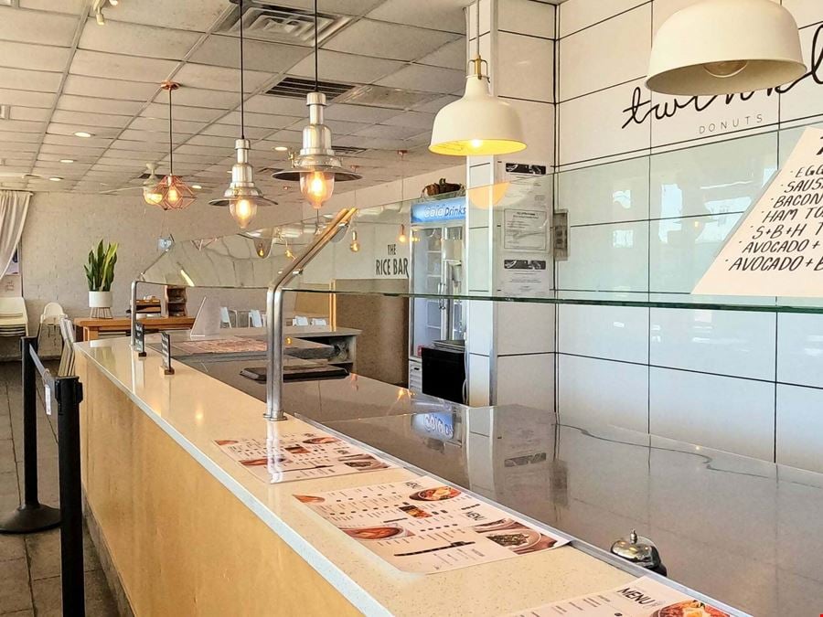 Restaurant-5401 S Colony Blvd-Fully Equipped