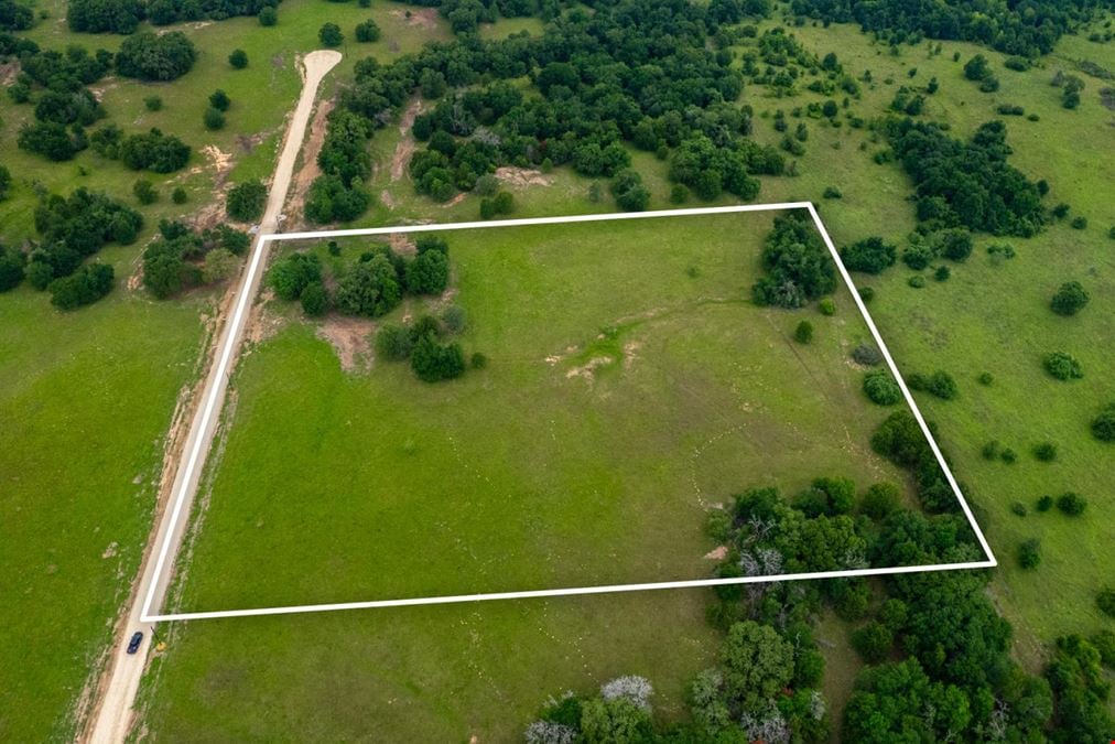 270 Green Acres Lane