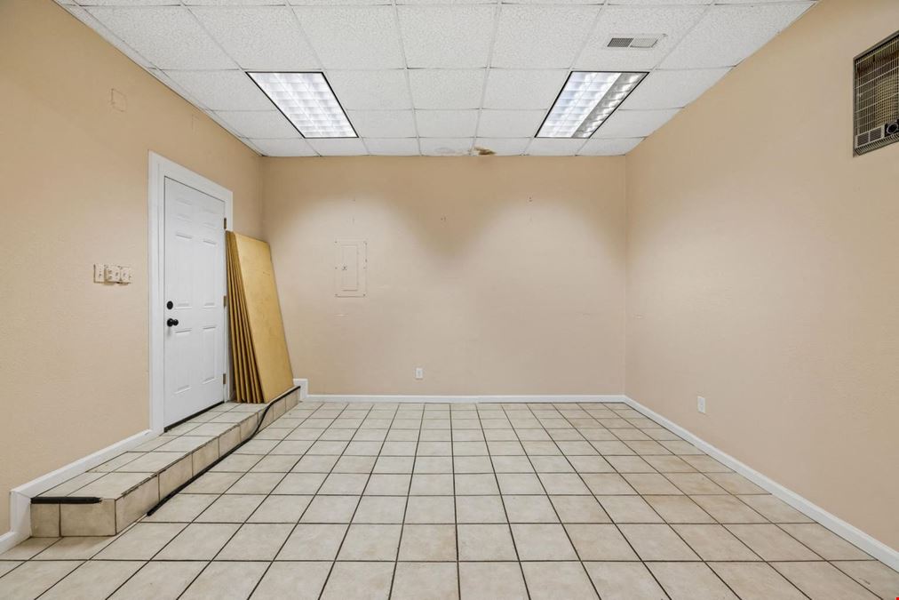 1001 Dotsonville Rd, Clarksville TN - Commercial Mixed Use