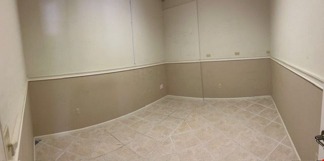 Northwestern Pike Office Space