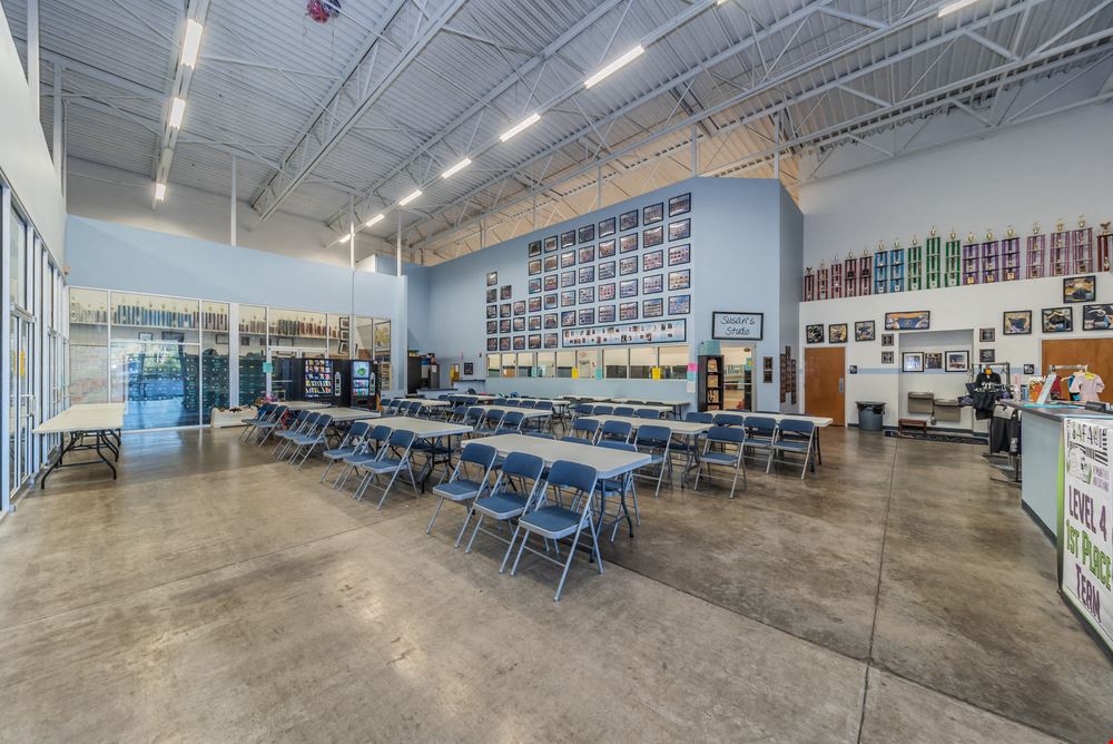 MULTI-USE SPACE AVAILABLE FOR LEASE