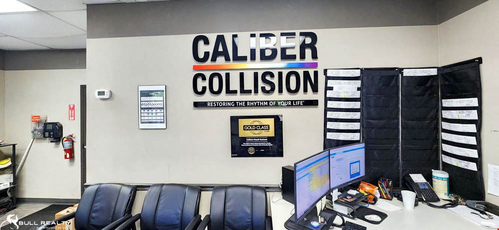 Single Tenant Net Lease Investment Opportunity | Caliber Collision