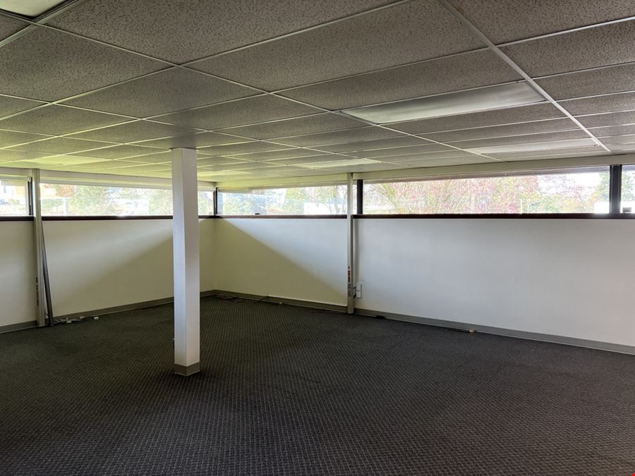 Office Space For Lease w/Rent Incentives!