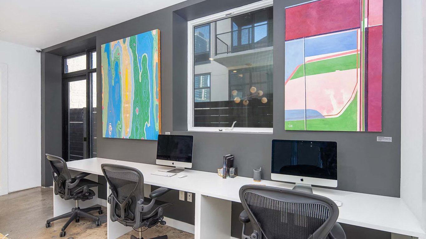 Open Desk Coworking