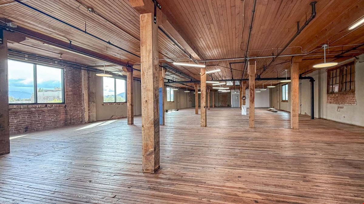 High profile commercial space available in the Old Cannery Building.