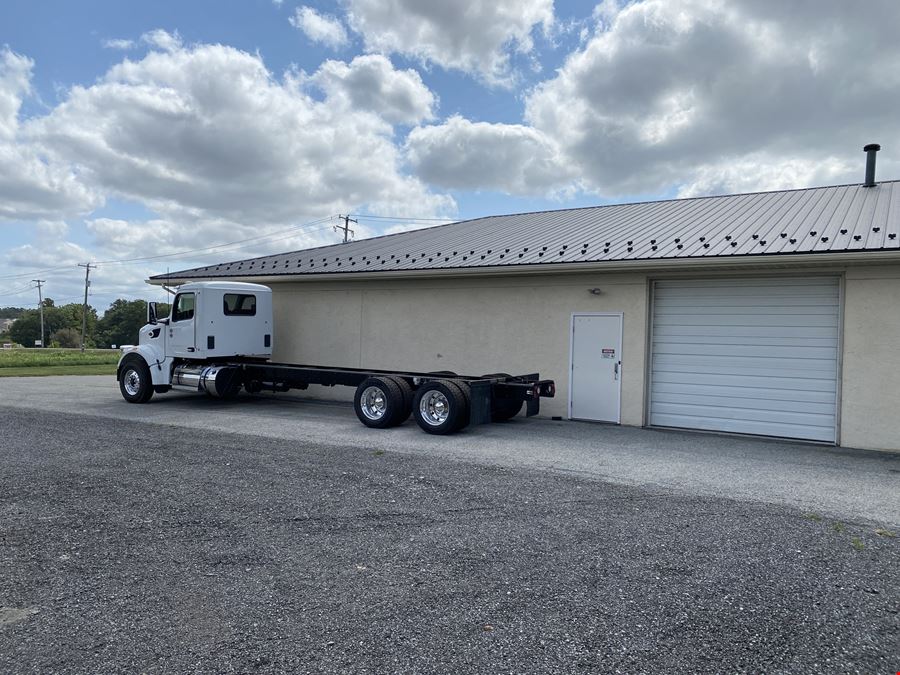 Office/Flex Space for Lease