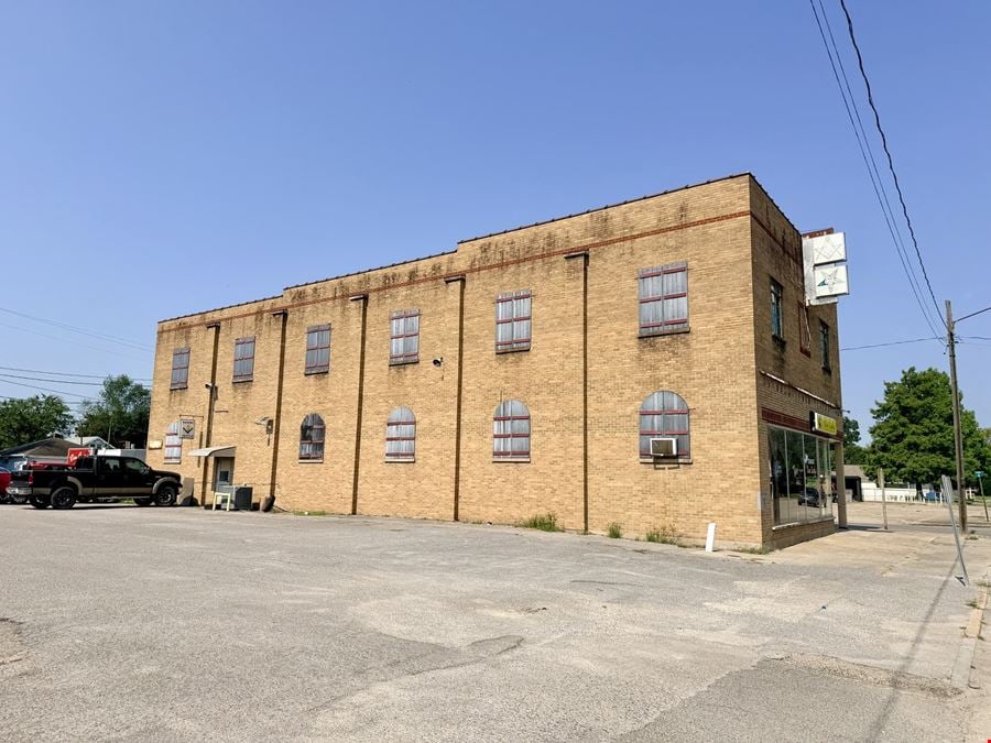 150 West Yoakum Avenue