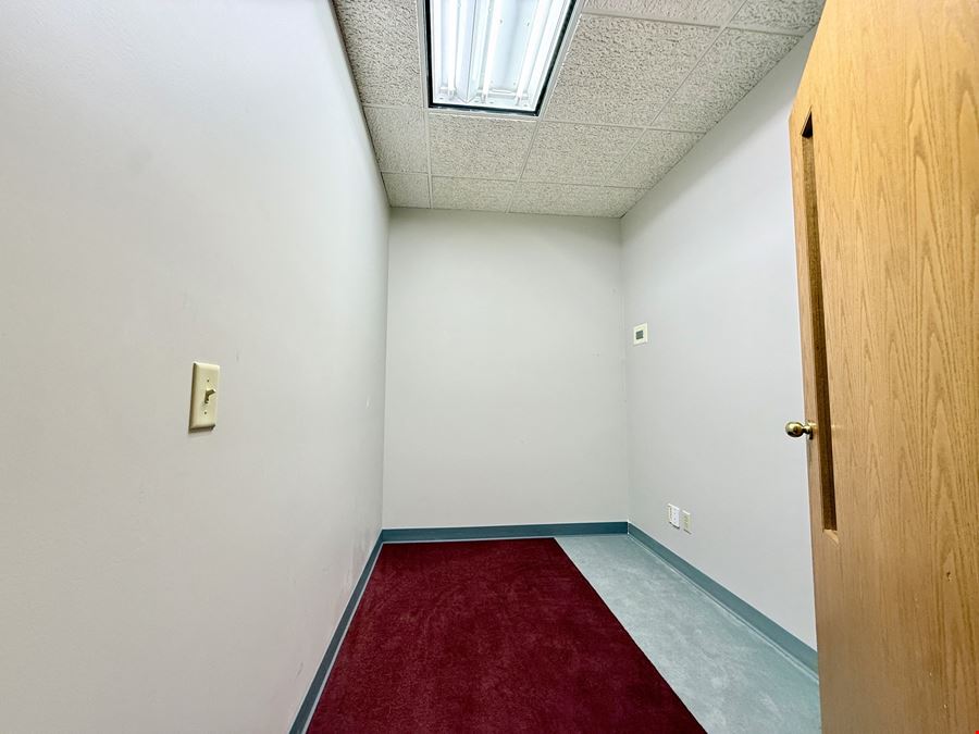 2205 E Empire St, Suite D