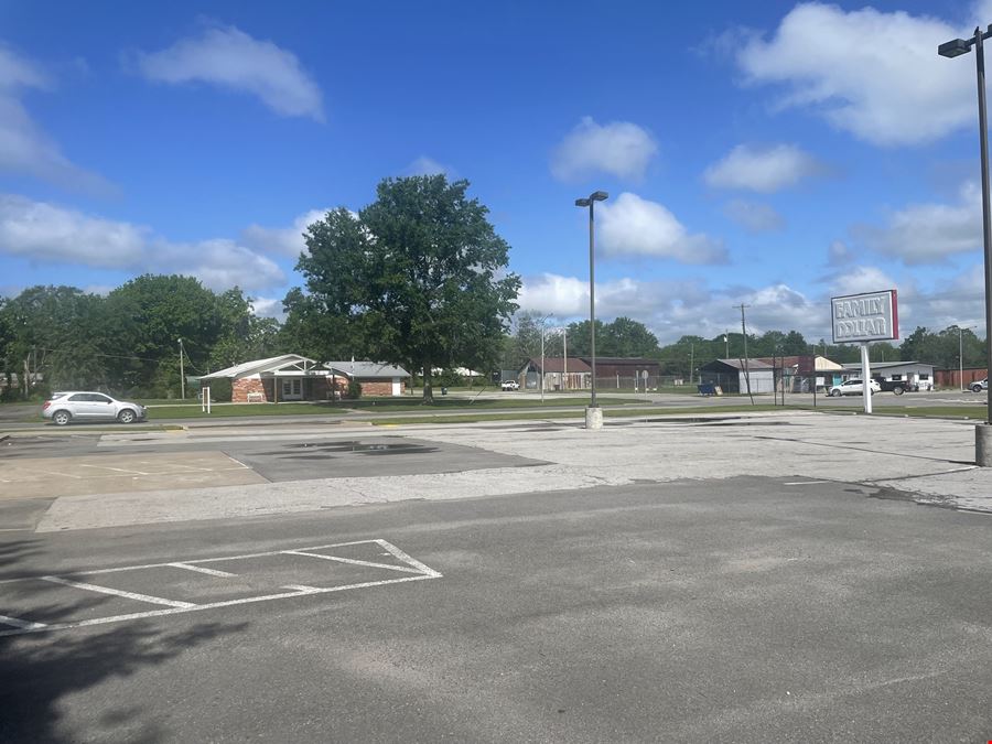 Former Family Dollar #11257