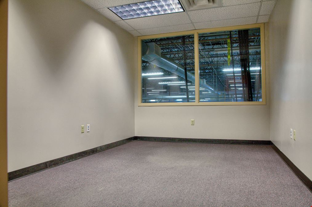 2950 Colorful Ave, Unit 102