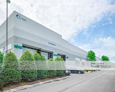 Preview of Industrial space for Rent at 1001-1021 CentrePointe Dr.