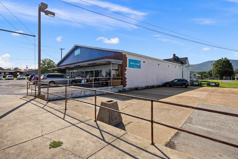 149 W Spotswood Avenue