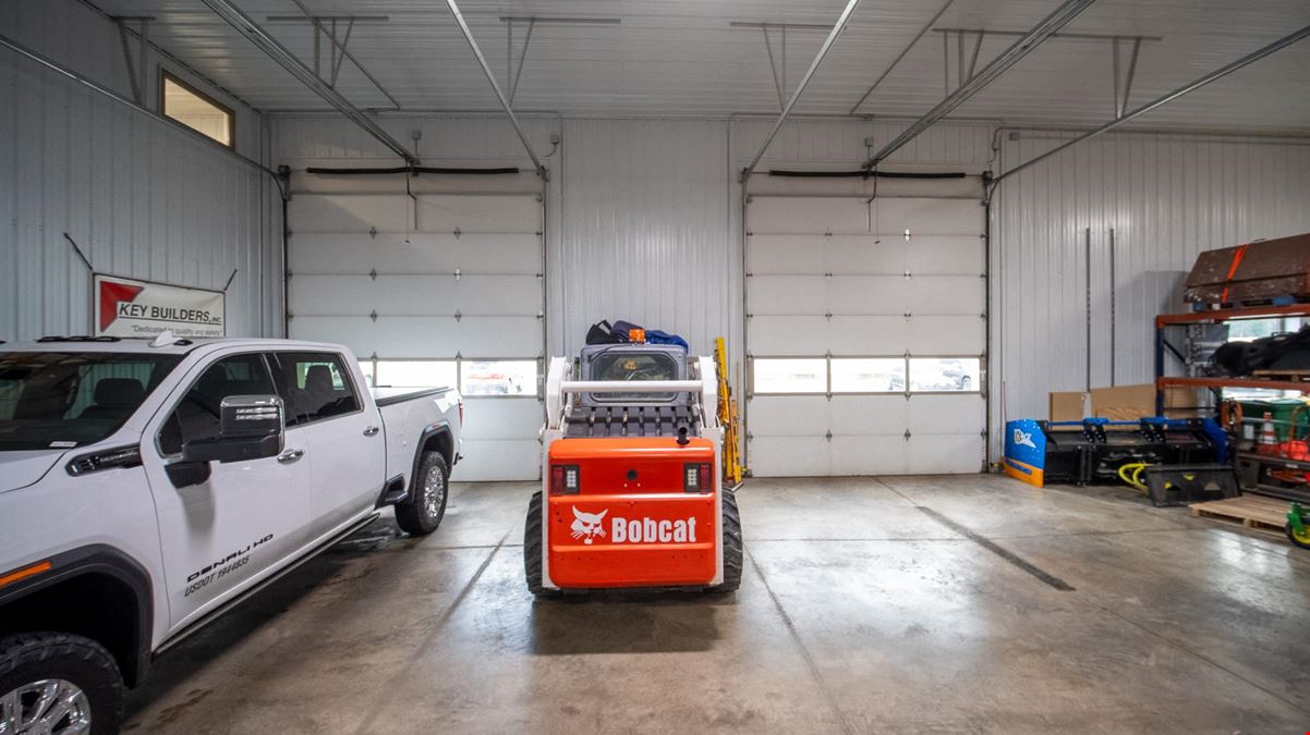 Premier Warehouse near Airport - Like New Condition 