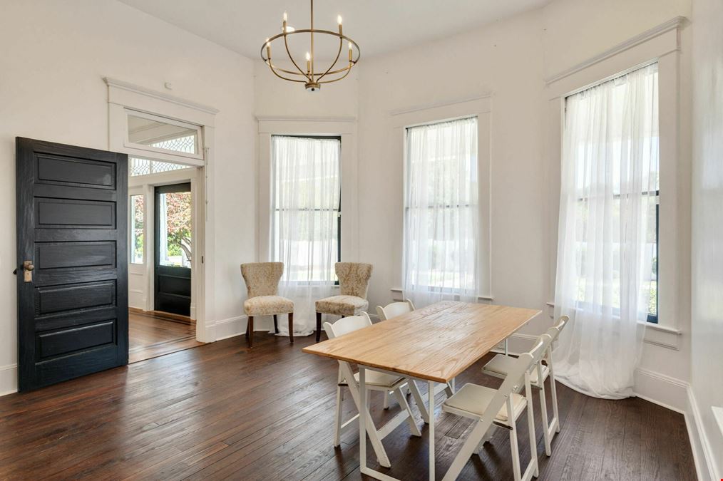 2239 Barber Mill