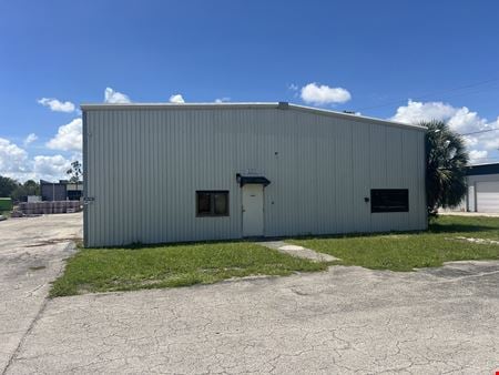 Preview of commercial space at 6110 Idlewild St