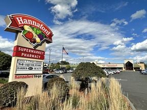 Hannaford Plaza Leominster MA