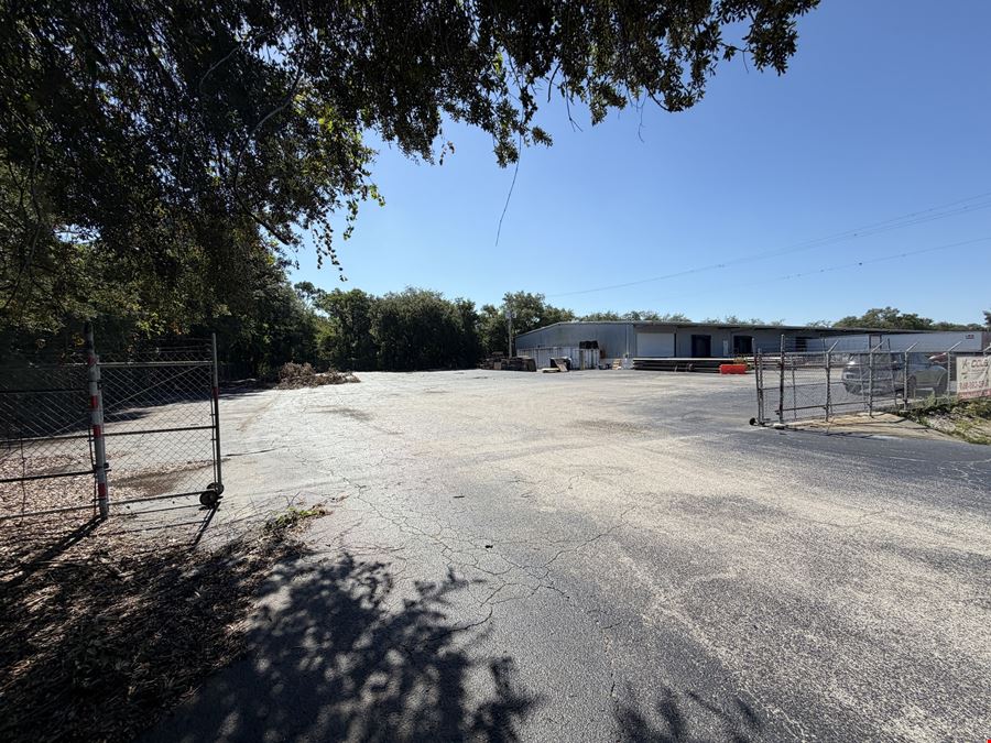 Plant City Warehouse w/ Paved Laydown Yard
