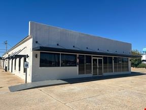 7301 N Classen Blvd