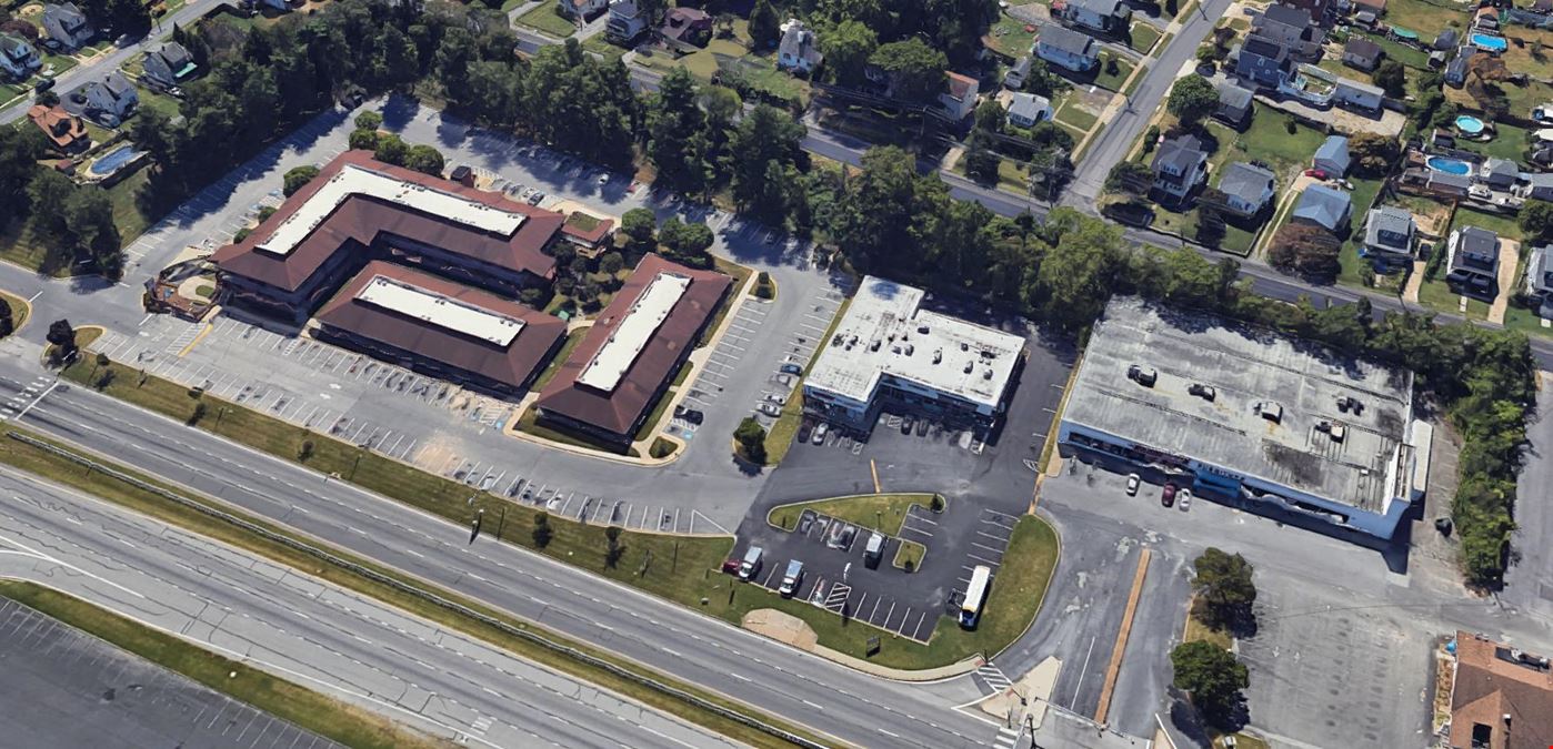901 N Point Blvd