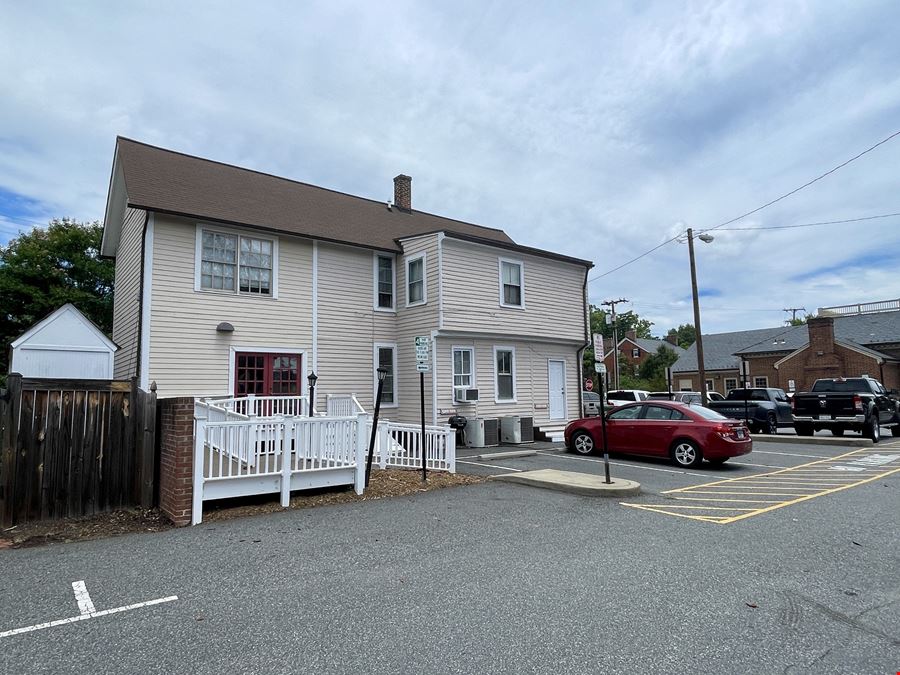 406 Amelia St