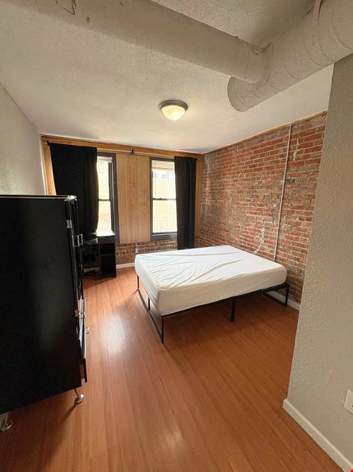 31 Court Street/6 Bedroom Unit #2