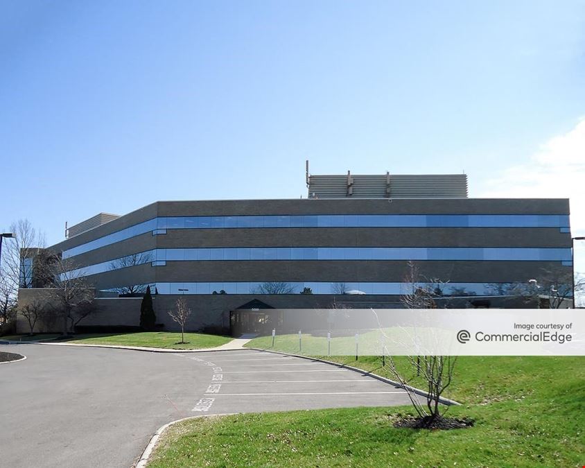Tuttle Crossing Office Park - 5080 Tuttle Crossing Blvd