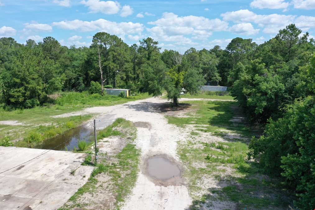 5.55± Acres | Dual Frontage | Existing Improvements