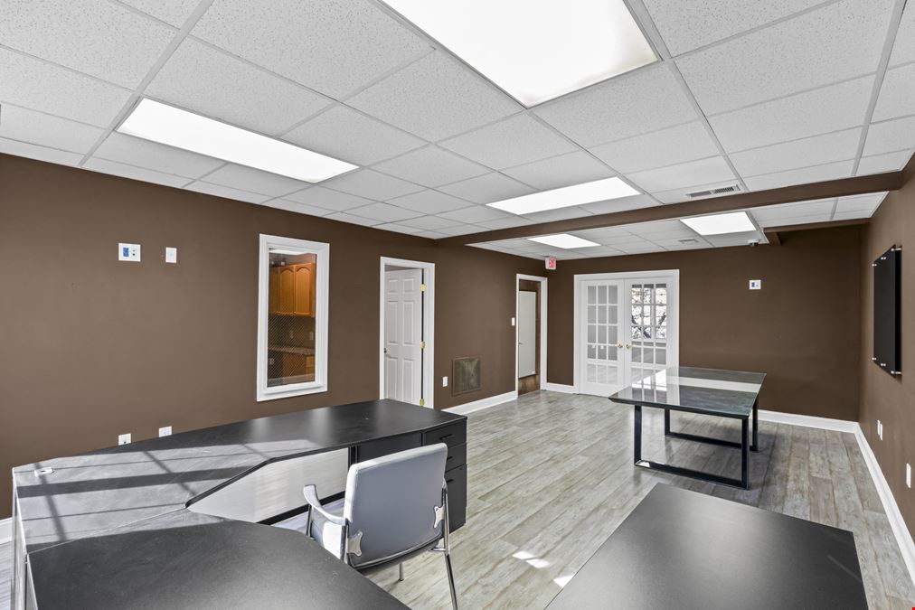 Bowman Green Office Suites For lease
