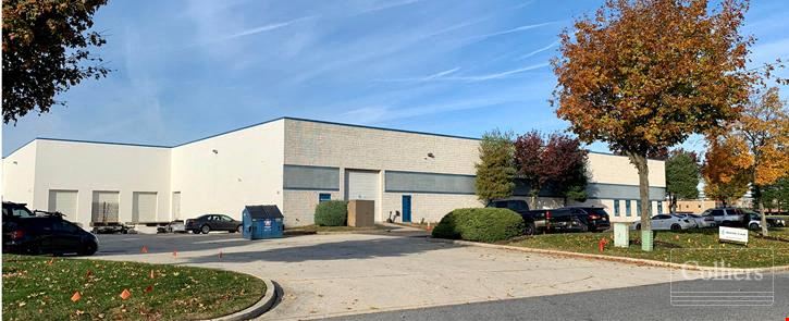 14,400 SF Availability at Twinbridge Center