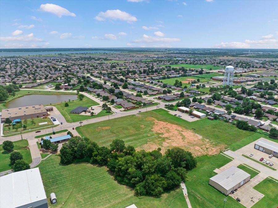 4.27 Acres | Prime Yukon Commercial Development