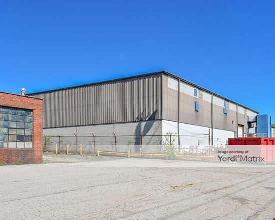 Preview of Industrial space for Rent at 18513 Euclid Avenue