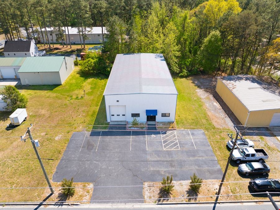 Free Standing Office/Warehouse for Sale or Lease