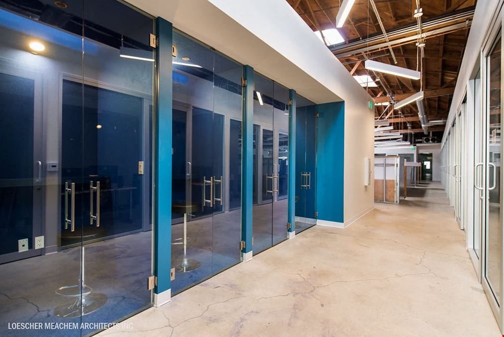 Bizhaus - El Segundo