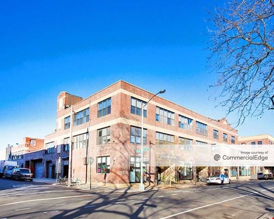 Preview of Coworking space for Rent at 33 Nassau Avenue