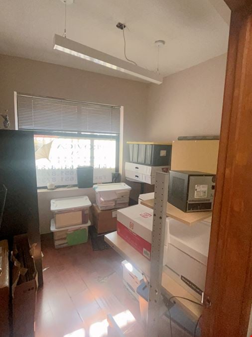 102-19 Roosevelt Ave 2A