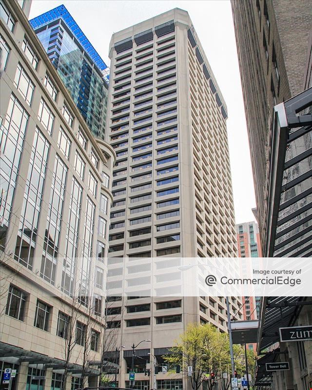 Qwest Plaza