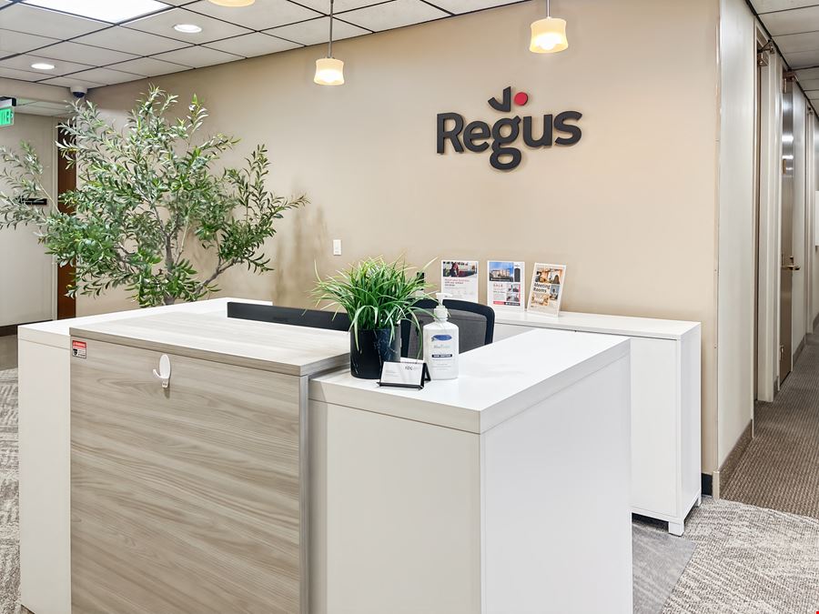 Regus - Bedford - 1600 Airport Freeway