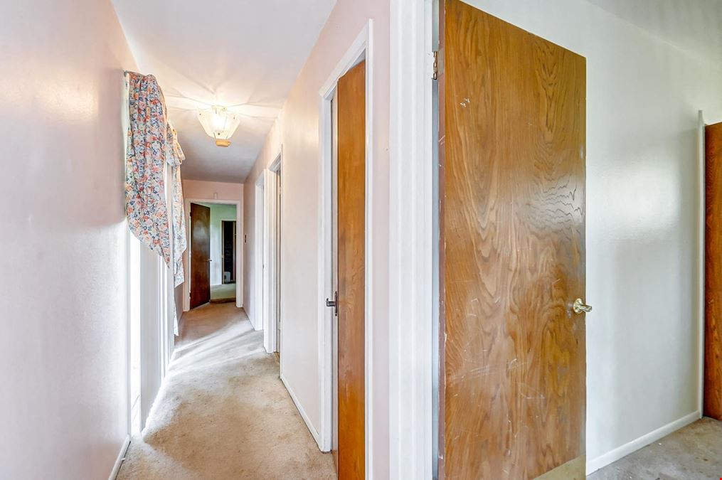 34823 FM 1301, West Columbia
