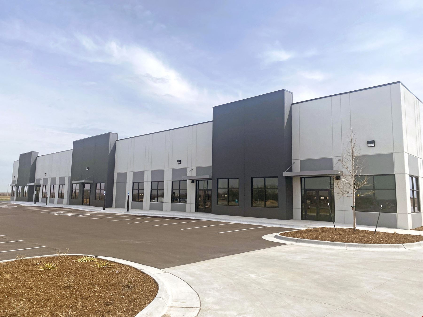Webb Industrial - New Construction Flex Space