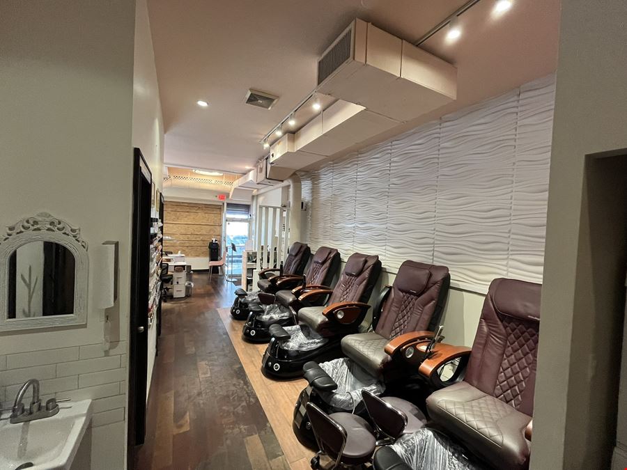247 W 26th St