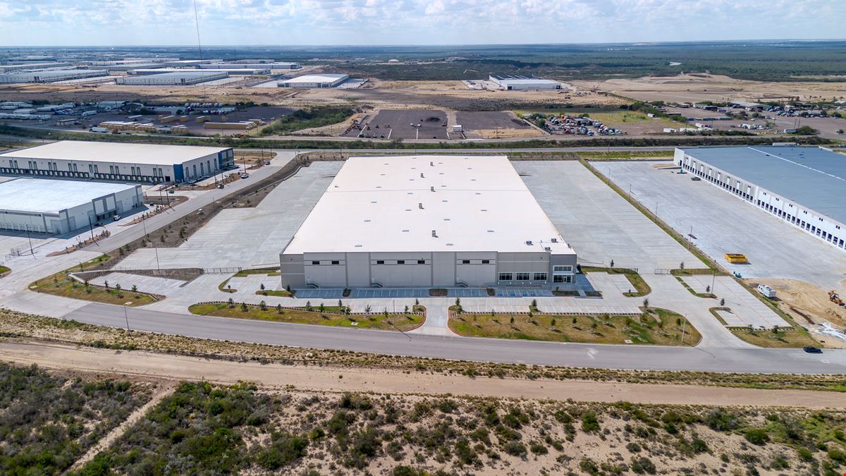 Premier Logistics Center