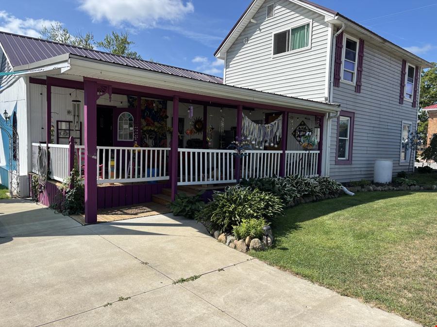 Candle Cottage – Turnkey Gift Shop & Business Opportunity