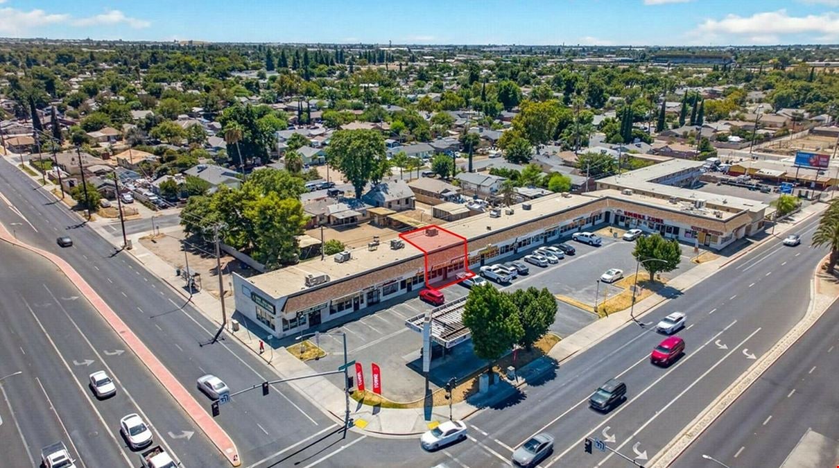 Turnkey Restaurant Space Available in Strip Shopping Center