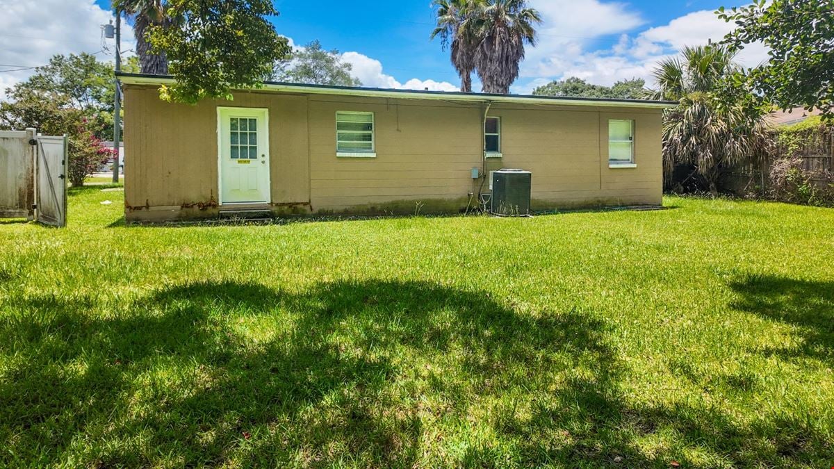 6215 Claret Drive, Jacksonville, FL 32210
