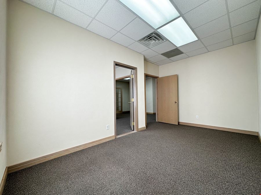 2609 Montega Dr
