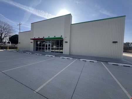 Preview of Retail space for Sale at 320 S Adams St