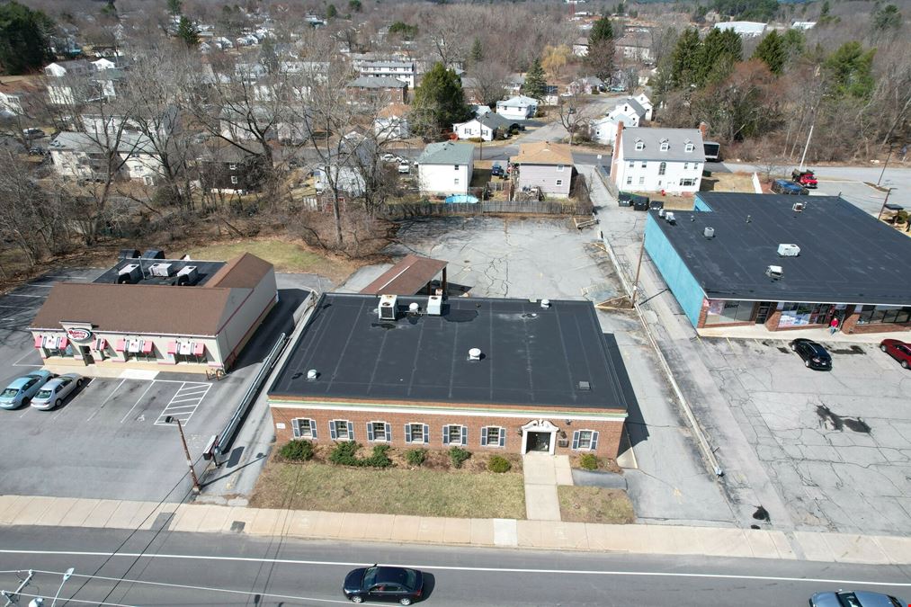 115 E Main St