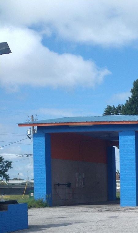 Preview of Retail space for Rent at 911 s combee road Lakeland