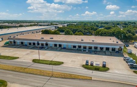 Preview of Industrial space for Rent at 1922-1938 N Great Southwest Pky