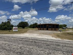 2165 & 2167 US HWY 77 N